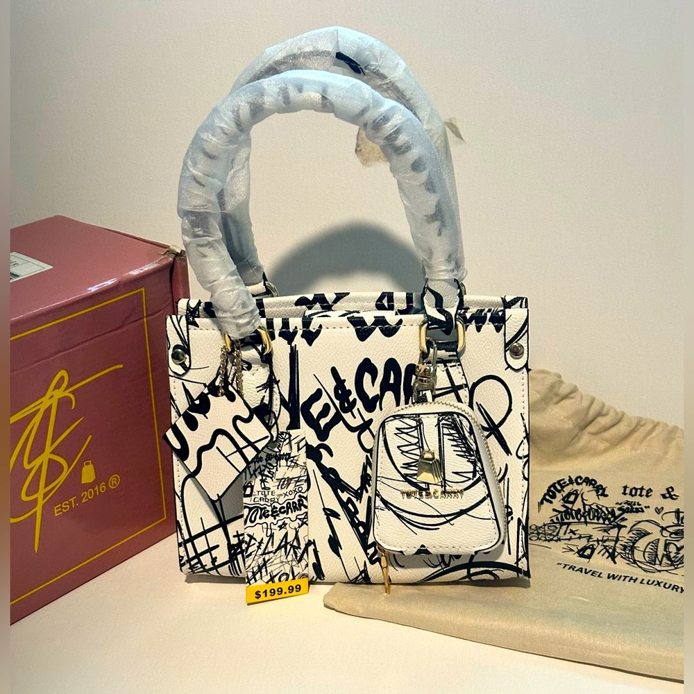 😍 Beautiful Tote & Carry Bag 🖤🤍
